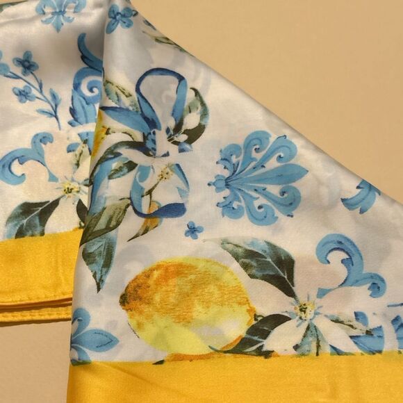Lemon Print Headscarf P44 - Picture 6 of 7